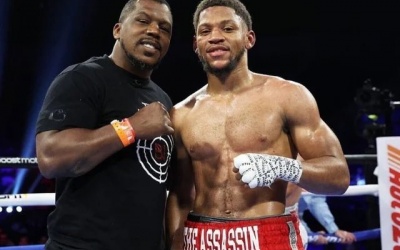 Brian Norman Jr. forms new Throwback Boxing Promotion and signs world title contender boxrec fight time date tv channel undercard Jolene Mizzone Edwin De Los Santos