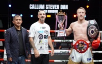 Callum Dan coach wins second professional boxing title Poramin Saengpak old 17 years of age boxrec portsmouth how to watch trainer marlee The World Siam stadium in Bangkok Thailand. OPBF