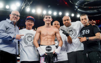 Carlos De Leon Castro KOs Carl Rogers on Matchroom Boxing event boxrec dazn matchroom boxing puerta rico boxer amateur record career interview pro boxing boxlam