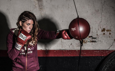 Carolina Duer boxer