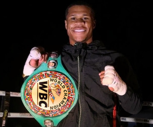 Devin Haney vs Luke Campbell