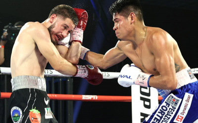 Emanuel Navarrete decisions Ruben Villa to become two-weight world ruler featherweight jr boxrec highlights watch scores who won report review