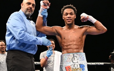 Unbeaten middleweight prospect Euri Cedeno shines with second round TKO over Aro Schwartz watch full fight highlights boxrec wiki Amaury Piedra President of Boxlab Promotions