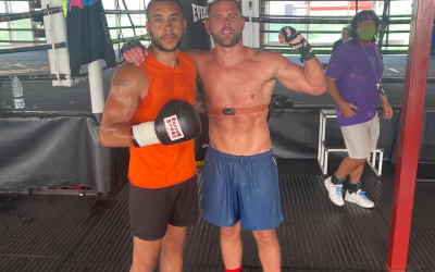 Sparring partner Grant Dennis lifts lid on Billy Joe Saunders training camp in Fuerteventura canelo cinco de mayo may 8 who wins and why betting odds oddschecker