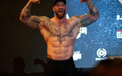 Hafthor Bjornsson has an 80lb advantage over Simon Vallily in exhibition bout what time start cores sports coresports link how much is it ppv free predictions watch eddie hall