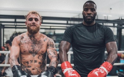 Jake Paul receives facial bruising from British boxer Jake Paul injured during sparring session lawrence okolie anthony joshua boxrec wiki weight limits cruiserweight world rankings