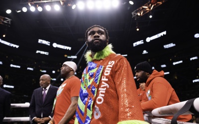 Jaron “Boots” Ennis will defend Interim IBF Welterweight Title against big punching contender Roiman Villa fight date tv channel showtime how to watch oddschecker boxrec who wins predictions preview