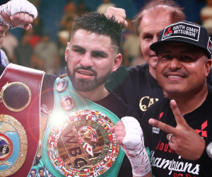Jose Carlos Ramirez knocks out Maurice Hooker