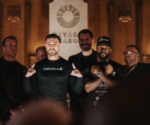 Josh Kelly and Ishmael Davis preview their middleweight showdown on Joshua-Dubois card boxrec fight time date tv channel how to watch ringwalks oddschecker betting odds