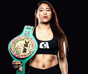 Kenia Enríquez vs Leiryn Flores