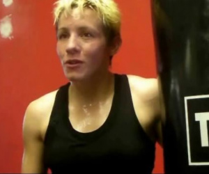 Layla "Amazing" McCarter vs Yamila Esther Reynoso