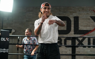 Mario Barrios expects a hard fight with motivated and hungry Fabian Maidana: "I’m preparing myself for a brutal 12 rounds" canelo munguia undercard start time ringwalks oddschecker