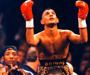 Floyd Mayweather Jr says Prince Naseem Hamed doesn’t get the respect “he truly deserves” boxrec wiki