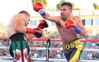 Ronny Rios vs Diego De La Hoya