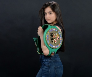 WBC Prospect of the Week Roxy Verduzco boxrec amateur boxing boxer record professional career pro debut tickets how to watch fight time date tv channel Los Angeles California wbc kia forum