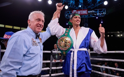 Undefeated super welterweight sensation Sebastian “The Towering Inferno” Fundora will defend Interim WBC belt to Brian Mendoza boxrec tickets oddschecker predictions latest betting odds bets