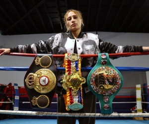 eniesa “Super Bad” Estrada is obsessed with one thing only as she approaches Yokasta Valle showdown boxrec fight predictions tickets how to watch tv channel
