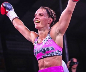 "Shotgun" Shannon O'Connell wants newly crowned WBA Champion Shannon Courtenay next boxrec Australian, Commonwealth, and WBA Gold Female bantamweight champion