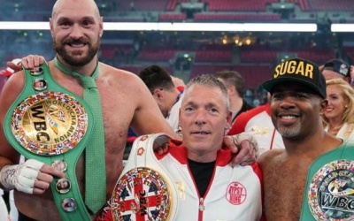 Tyson Fury coach SugarHill honoured with WBC Trainers Belt javan kronk gym emmanuel uncle nephew cousin team best gelled together detroit chef police officer worked as