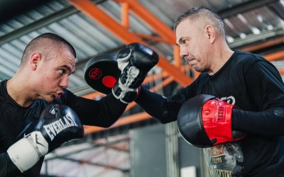 Kostya Tszyu trains his son Tim for Bakhram Murtazaliev fight boxrec wiki fight date time tv channel australia boxers boxing