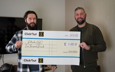 Tony Bellew receives £5,000 donation to Rotunda Amateur Boxing Club clickout media website work boxrec wiki