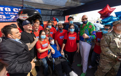 Former Unified Heavyweight World Champion Andy Ruiz Jr. distributes 500 grocery bags to families in need las vegas tyson fury eddy reynoso boxrec