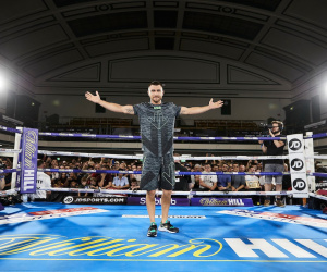 Vasiliy Lomachenko vs Luke Campbell fight