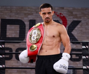 Venado Lopez previews IBF featherweight world title defence to Angelo Leo boxrec fight time date tv channel undercard oddschecker betting odds predictions