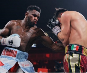 Canelo gives advice to rising middleweight Cuban star Yoenli Feliciano Hernandez boxrec wiki who wins oddschecker kyrone davis fight may 31 axs.com tickets prime tv channel how to watch